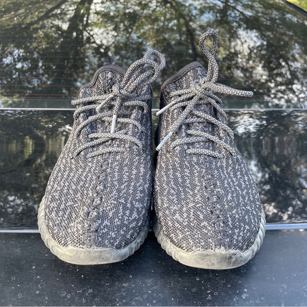 Size 9- adidas Yeezy Boost 350 V1 Pirate Black 2015 No Tag I. *READ